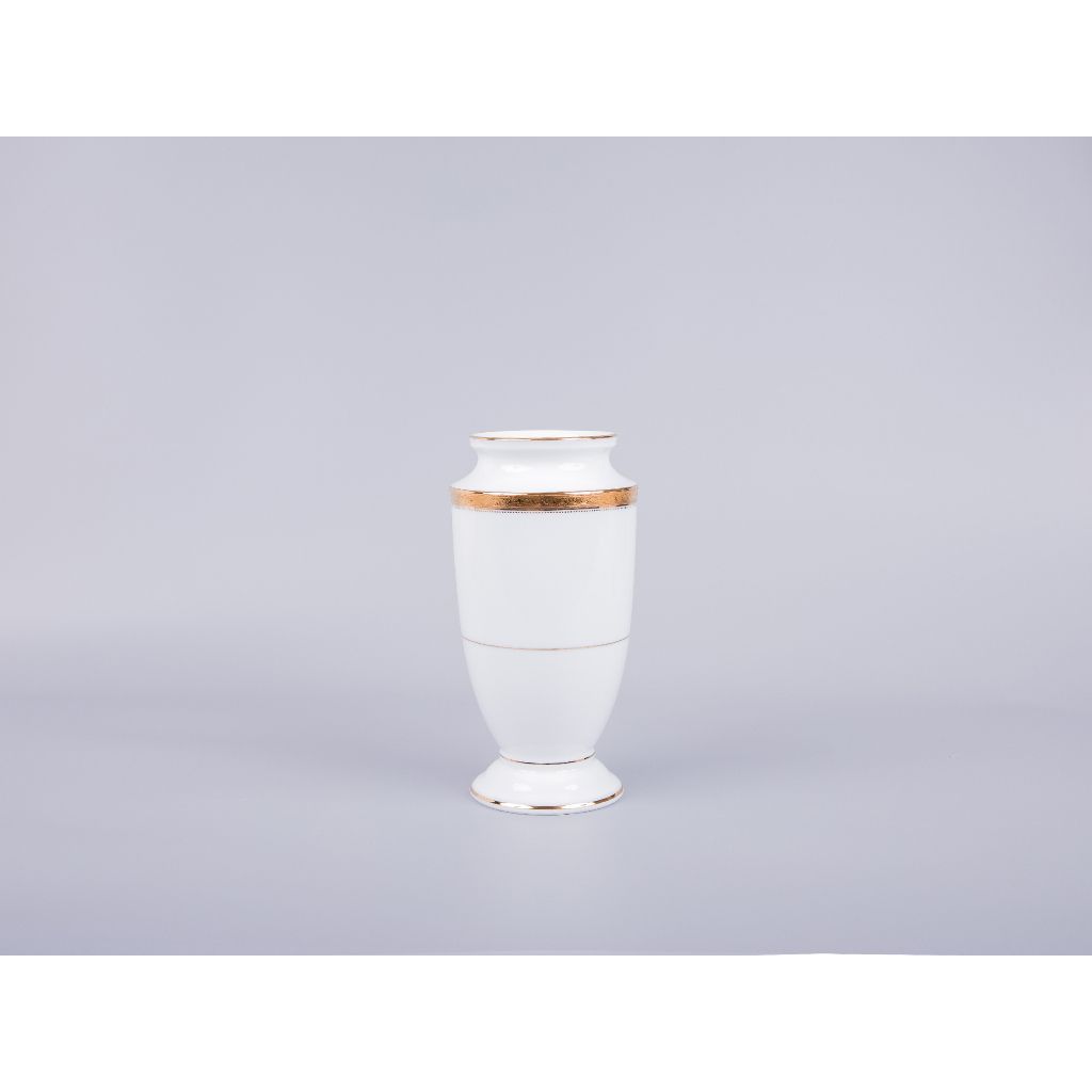 Bình hoa Noritake trắng 23cm (Majestic)