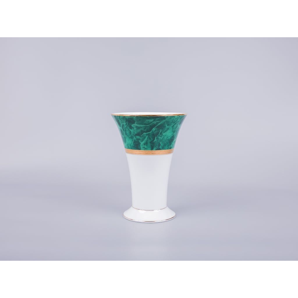 Bình hoa Noritake xanh lá 23cm (Majestic)