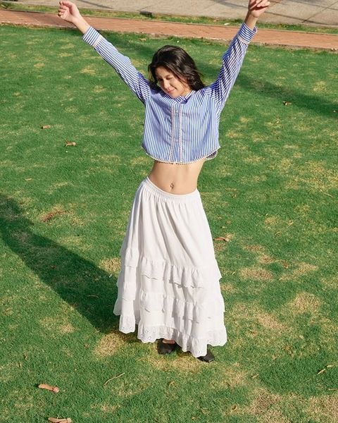 Váy The Alley Midi Skirt - White Cotton