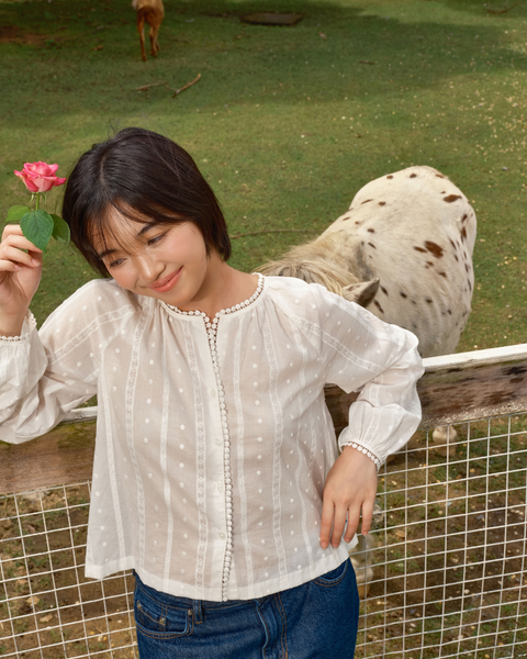 Áo Nora Blouse - White Cotton Lace