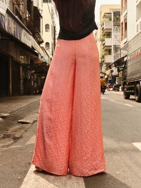 Quần Tơ Tằm Phương Nam - Hồng Nhật Hoa