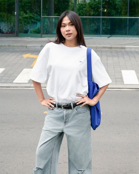 Áo Universal T - 250 White