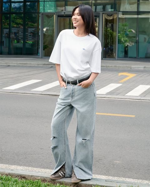 Áo Universal T - 250 White