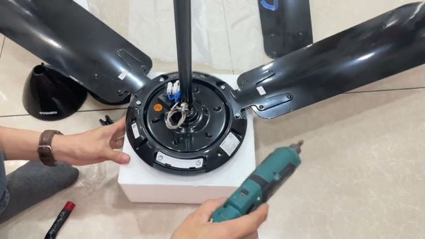 Quạt Trần 3 Cánh Nhôm Nanoco NCF5631-K - Ti 40cm, Nhiều Màu Sắc