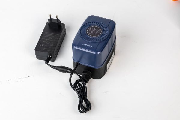 Bơm tăng áp DC Nanoco 80W cho 1 thiết bị NMBP80