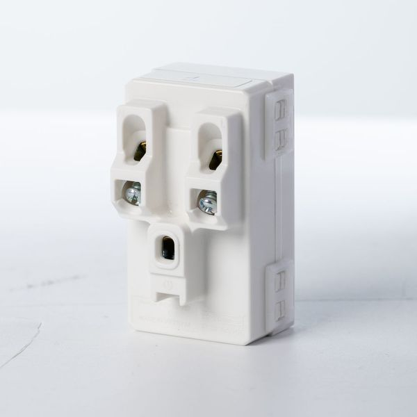 Ổ cắm đôi đa năng Panasonic WEV157207 có màn che bắt vít