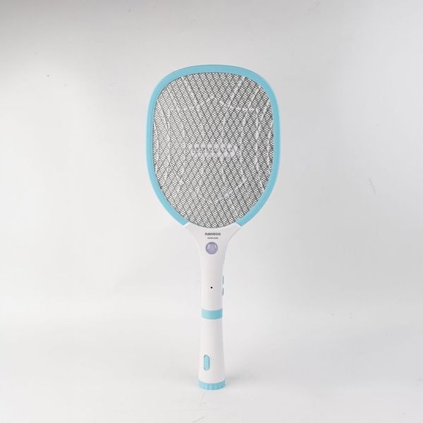 Vợt muỗi Nanoco NMR106B - Xanh dương tích hợp đèn pin tháo rời