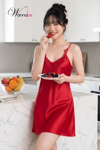 Đầm ngủ phi lụa cao cấp WANNABE DNS39 váy ngủ 2 dây đính ren vai, lưng khoét chữ V sâu viền ren khoe lưng quyến rũ