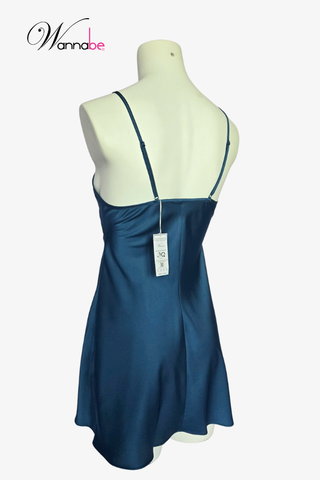 Váy ngủ lụa 2 dây WANNABE đầm ngủ cutout chân ngực gợi cảm, chạm nhẹ là mềm, mặc lên là mê DNL17