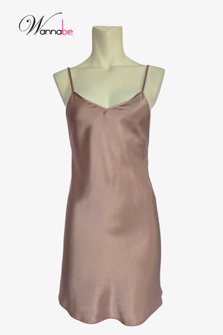 Đầm ngủ phi lụa cao cấp WANNABE DNS50 váy ngủ hai dây cut-out lưng trang trí 4 dây hình chữ M khoe eo quyến rũ gợi cảm
