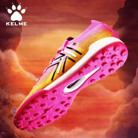 Giày đá bóng cỏ nhân tạo Kelme 5.0 TF - Rose/Yellow 9521ZX1324