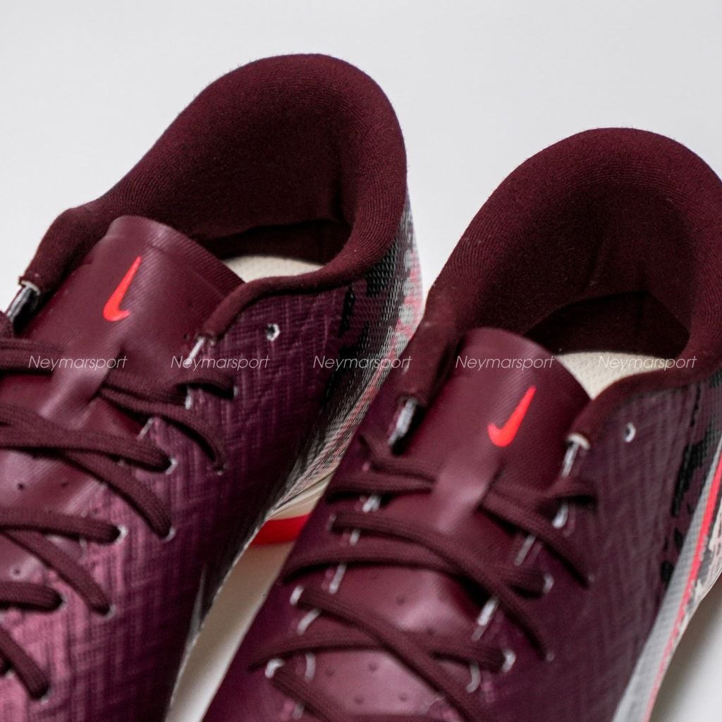 Giày đá bóng cỏ tự nhiên Nike Air Zoom Mercurial Vapor 16 Academy MG United - Burgundy Crush/Metallic Silver/Universal Red/Fossil IO8443-661