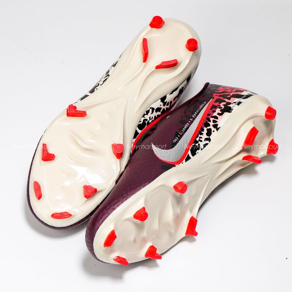 Giày đá bóng cỏ tự nhiên Nike Air Zoom Mercurial Vapor 16 Academy MG United - Burgundy Crush/Metallic Silver/Universal Red/Fossil IO8443-661