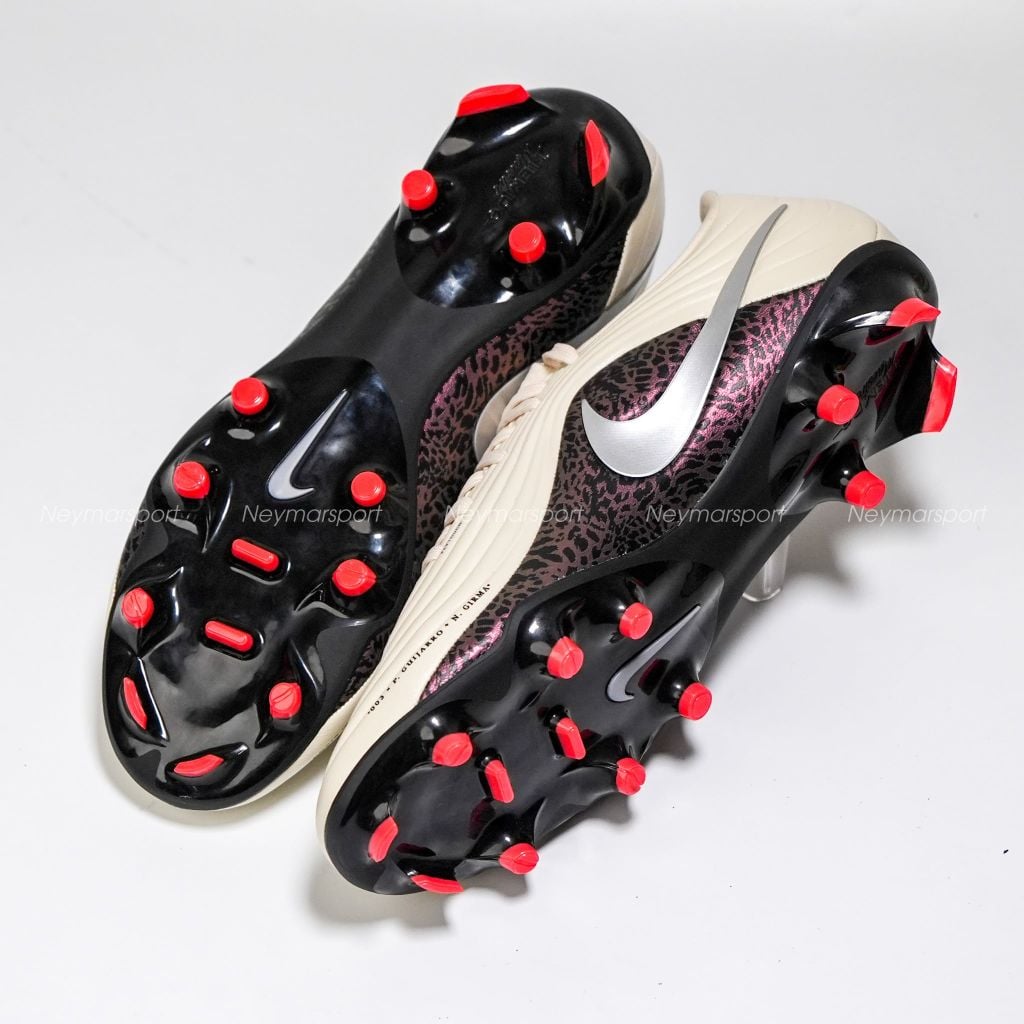 Giày đá bóng cỏ tự nhiên Nike Tiempo Maestro Academy MG United - Fossil/Metallic Silver/Burgundy Crush IO8461-201