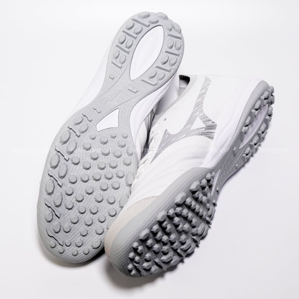 Giày đá bóng cỏ nhân tạo Mizuno Morelia Neo Sala Beta Made in Japan TF - White/Galaxy Silver version 2026 Q1GB269009