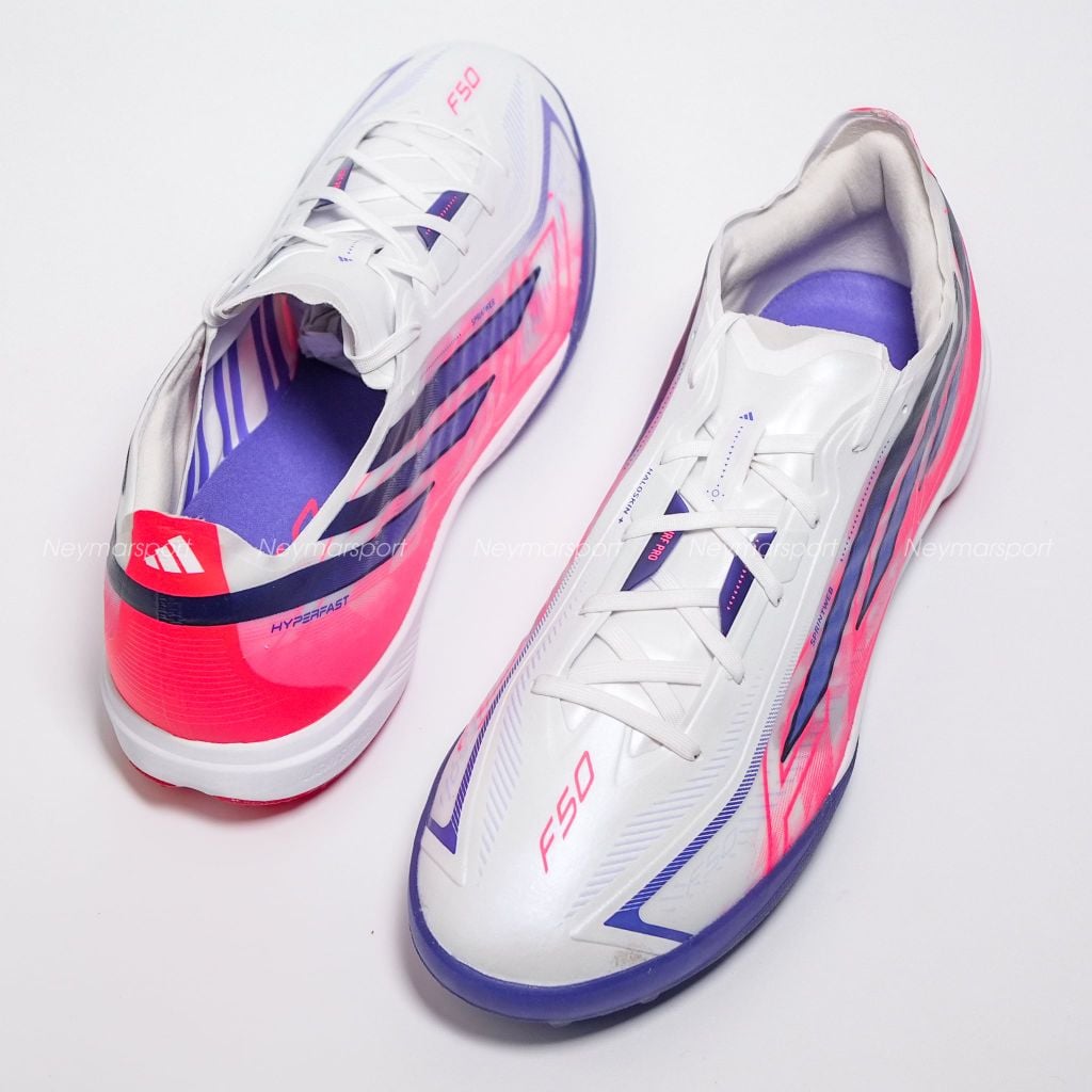 Giày đá bóng cỏ nhân tạo Adidas F50 Hyperfast Pro TF Chaos vs Control - Footwear white/Solar Purple/Solar Turbo KJ6092