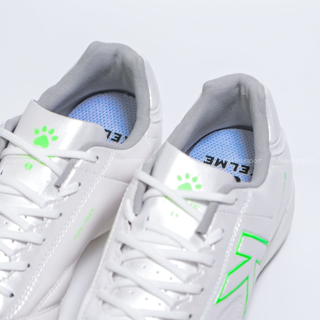 Giày đá bóng cỏ nhân tạo Kelme K-Fighting - White/Fresh Green 8621ZX1474-170