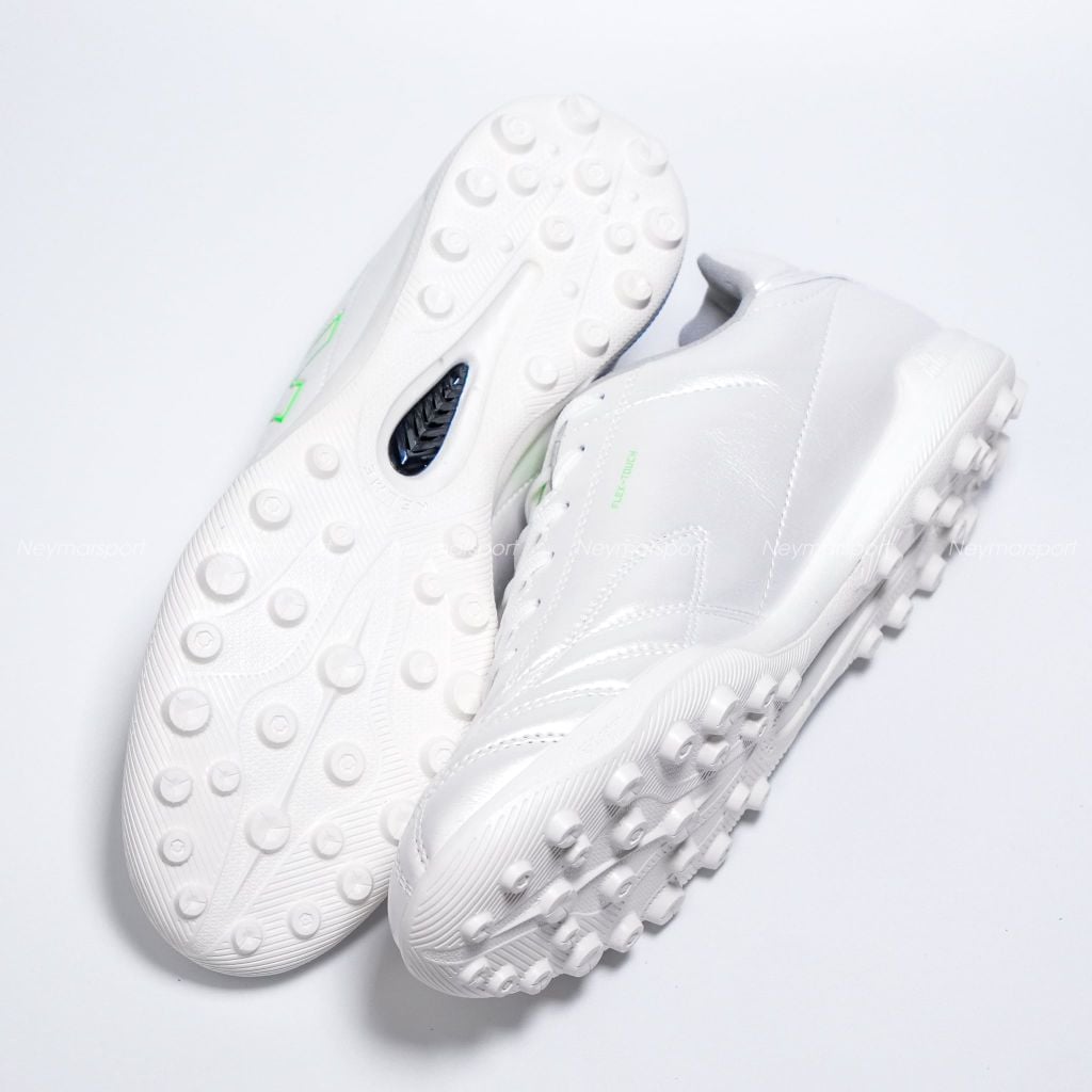 Giày đá bóng cỏ nhân tạo Kelme K-Fighting - White/Fresh Green 8621ZX1474-170