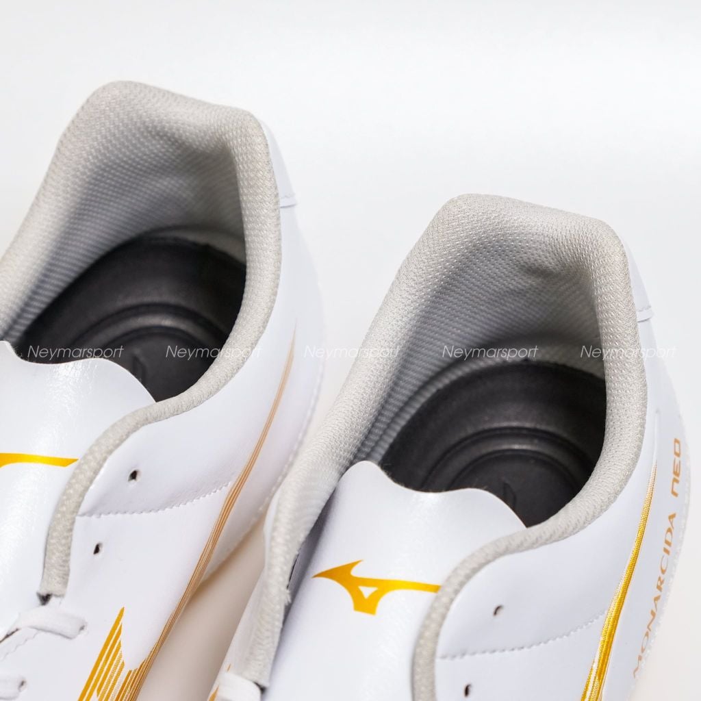 Giày đá bóng cỏ tự nhiên Mizuno Monarcida Neo III Select FG - White/Gold P1GA262550