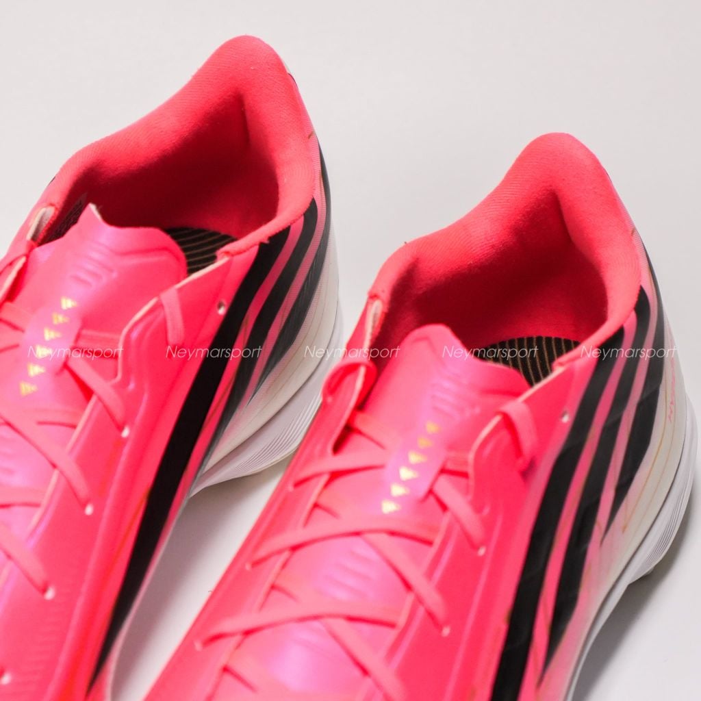 Giày đá bóng cỏ nhân tạo adidas F50 Hyperfast League TF Road to Glory - Solar Turbo/Core Black/Gold Metallic IH4582