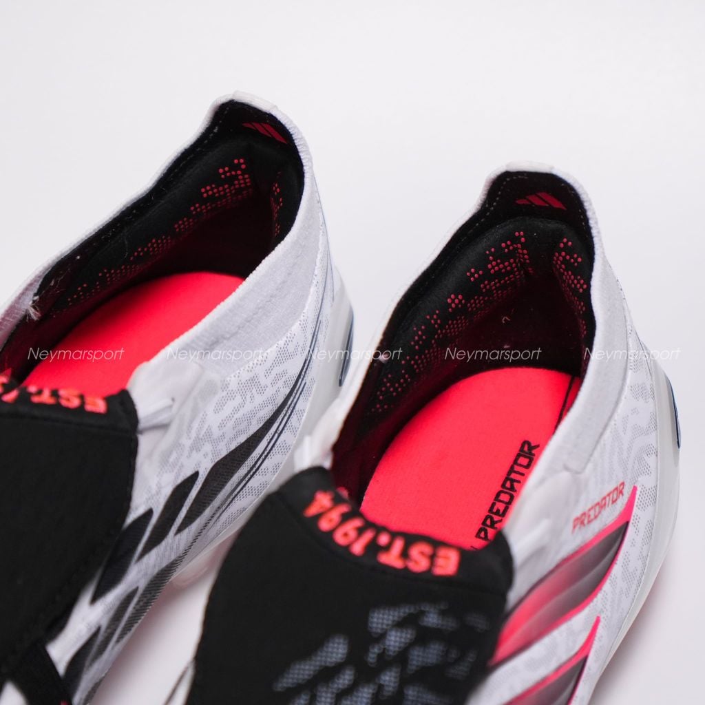 Giày đá bóng cỏ tự nhiên adidas Predator Elite Fold-over Tongue FG Chaos or Control - Footwear White/Solar Turbo/Core Black JP6248
