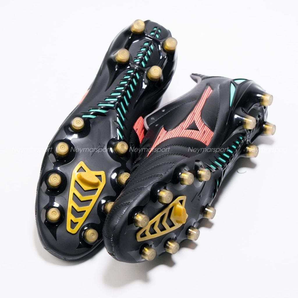 Giày đá bóng cỏ tự nhiên Mizuno Monarcida Neo III PRO FG Bright Black - Black/Red