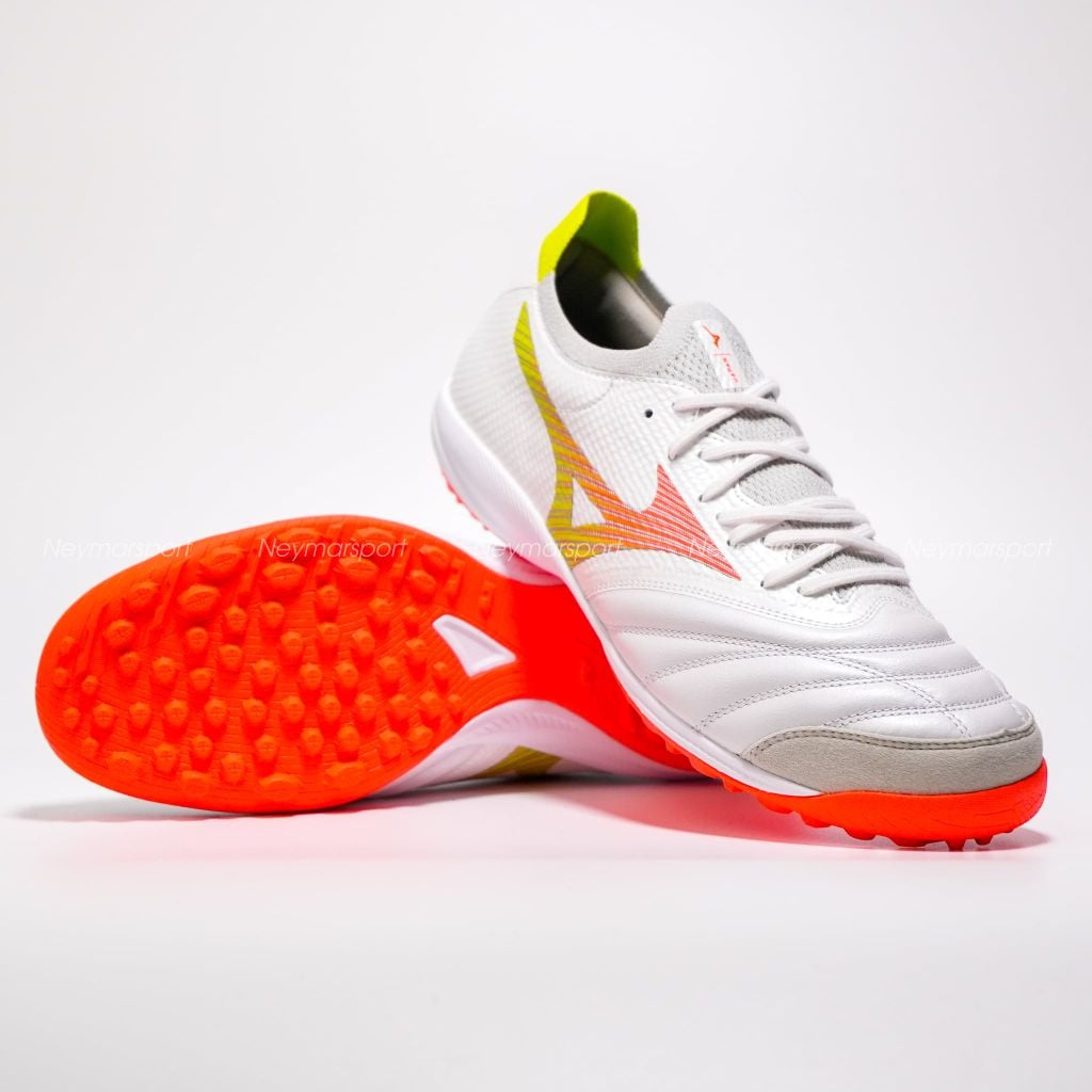Giày đá bóng cỏ nhân tạo Mizuno Morelia Sala Beta Japan TF Prism White - White/Evening Primrose/Lava Orange Q1GB269054