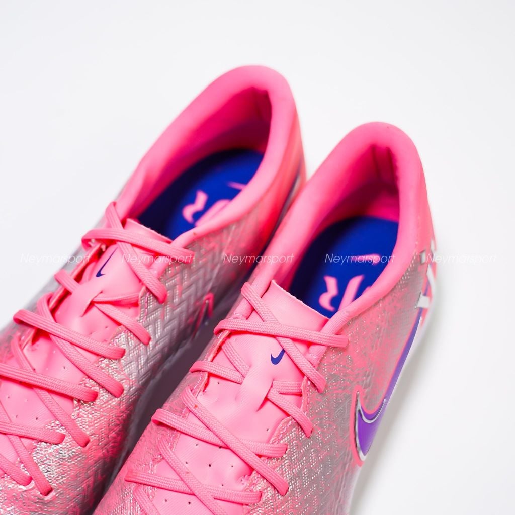 Giày đá bóng cỏ nhân tạo Nike Air Zoom Mercurial Vapor 16 Academy TF Vini Jr. Personal Edition - Sunset Pulse/Old Royal IM3646-640