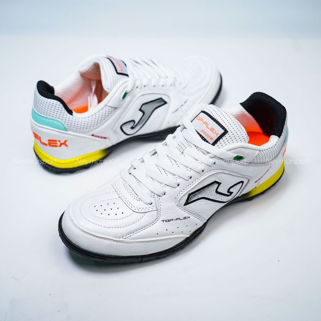 Giày đá bóng Cỏ nhân tạo Joma Top Flex 2602 - White/Black TOPS2602TF