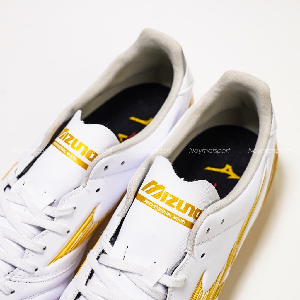 Giày đá bóng cỏ tự nhiên Mizuno Morelia Neo IV Pro FG - White Gold P1GA263450
