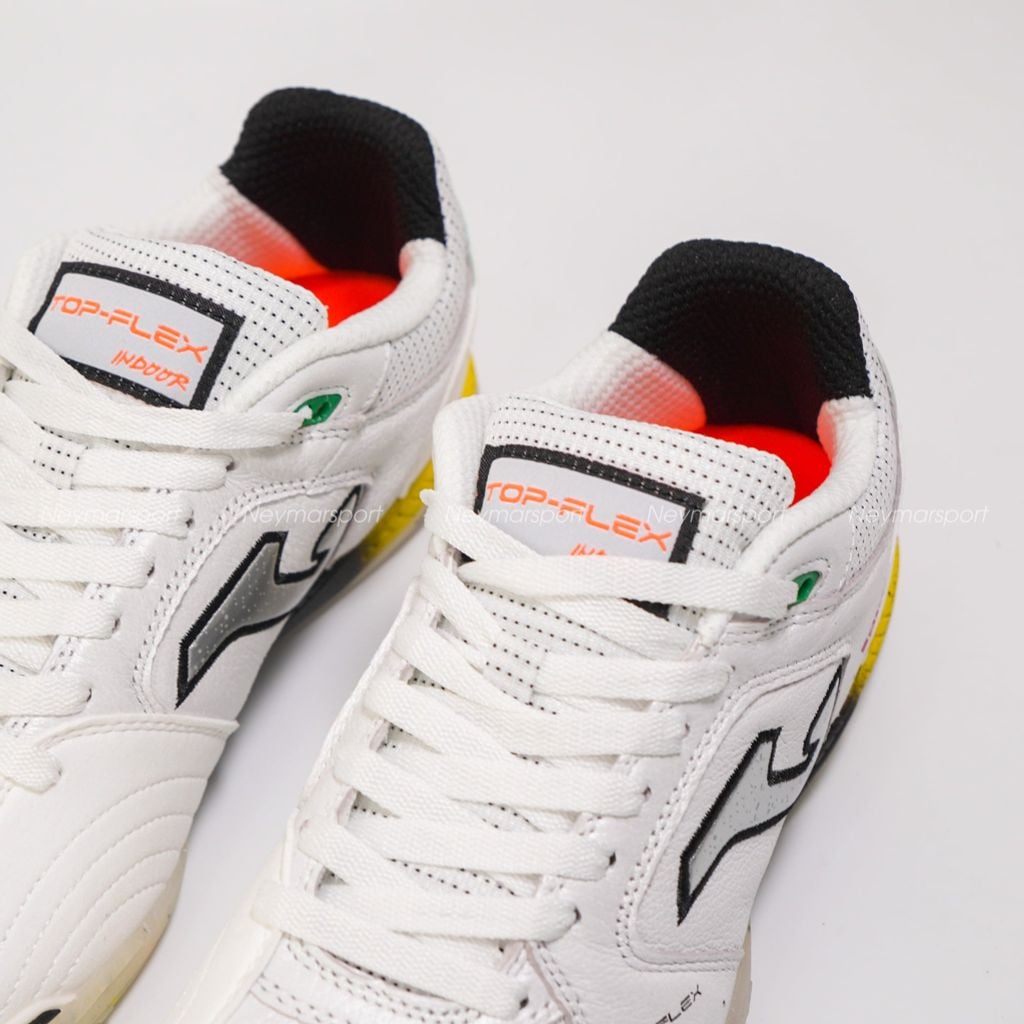 Giày đá bóng Futsal Joma Top Flex 2602 IN - White/Black TOPS2602IN