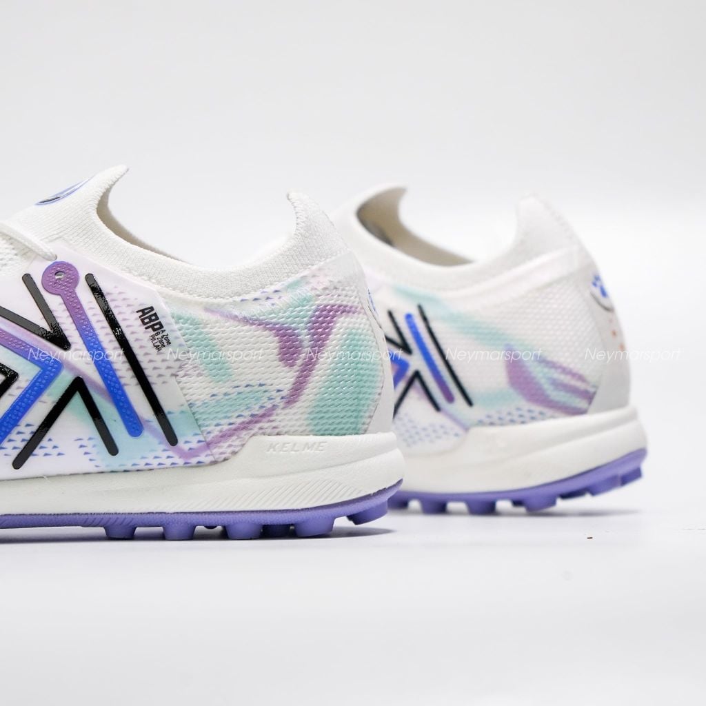 Giày đá bóng cỏ nhân tạo Kelme 5.0 TF - White/Multi Color 9521ZX1324-176