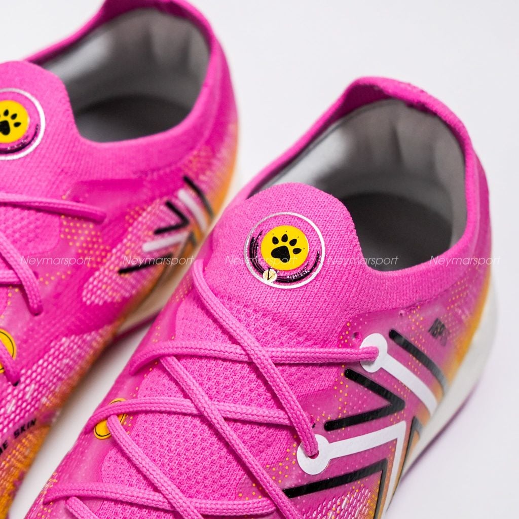 Giày đá bóng cỏ nhân tạo Kelme 5.0 TF - Rose/Yellow 9521ZX1324-619