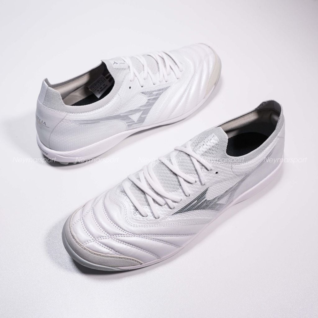 Giày đá bóng cỏ nhân tạo Mizuno Morelia Neo Sala Beta Made in Japan TF - White Limited Edition Q1GB254009