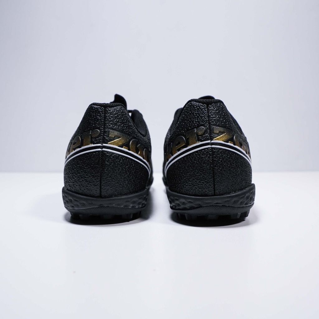 Giày đá bóng cỏ nhân tạo Zocker Inspire Pro Gen 2 - Black/Gold SNS-009