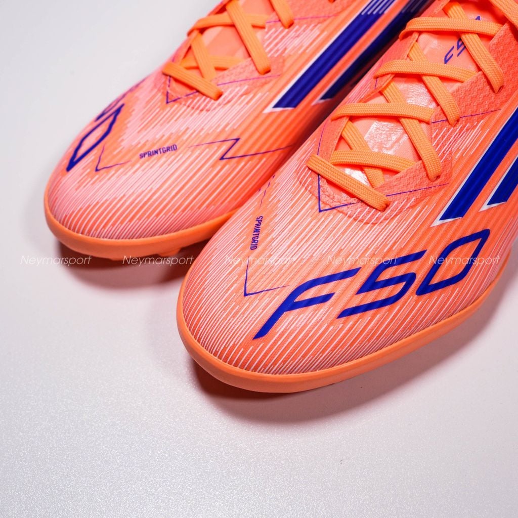 Giày đá bóng cỏ nhân tạo adidas F50 League TF Coral Blaze - Beam Orange/Lucid Blue/Footwear White JH7723