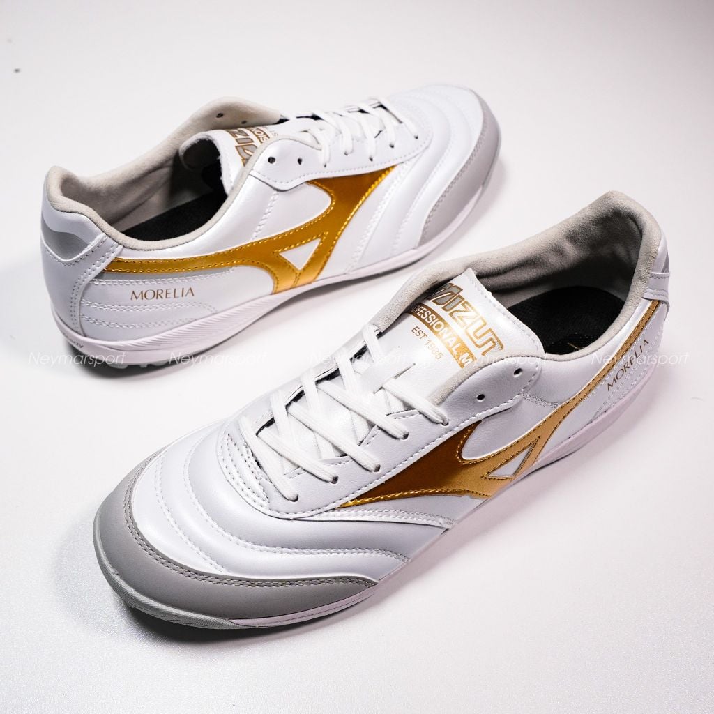 Giày đá bóng cỏ nhân tạo Mizuno Morelia Sala Pro AS TF - White/Gold Q1GB261350