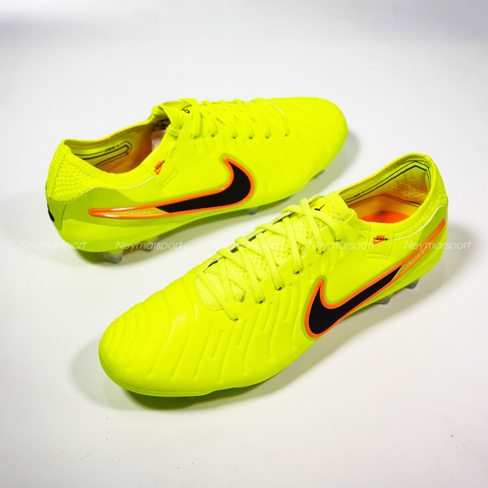 yellow nike tiempo