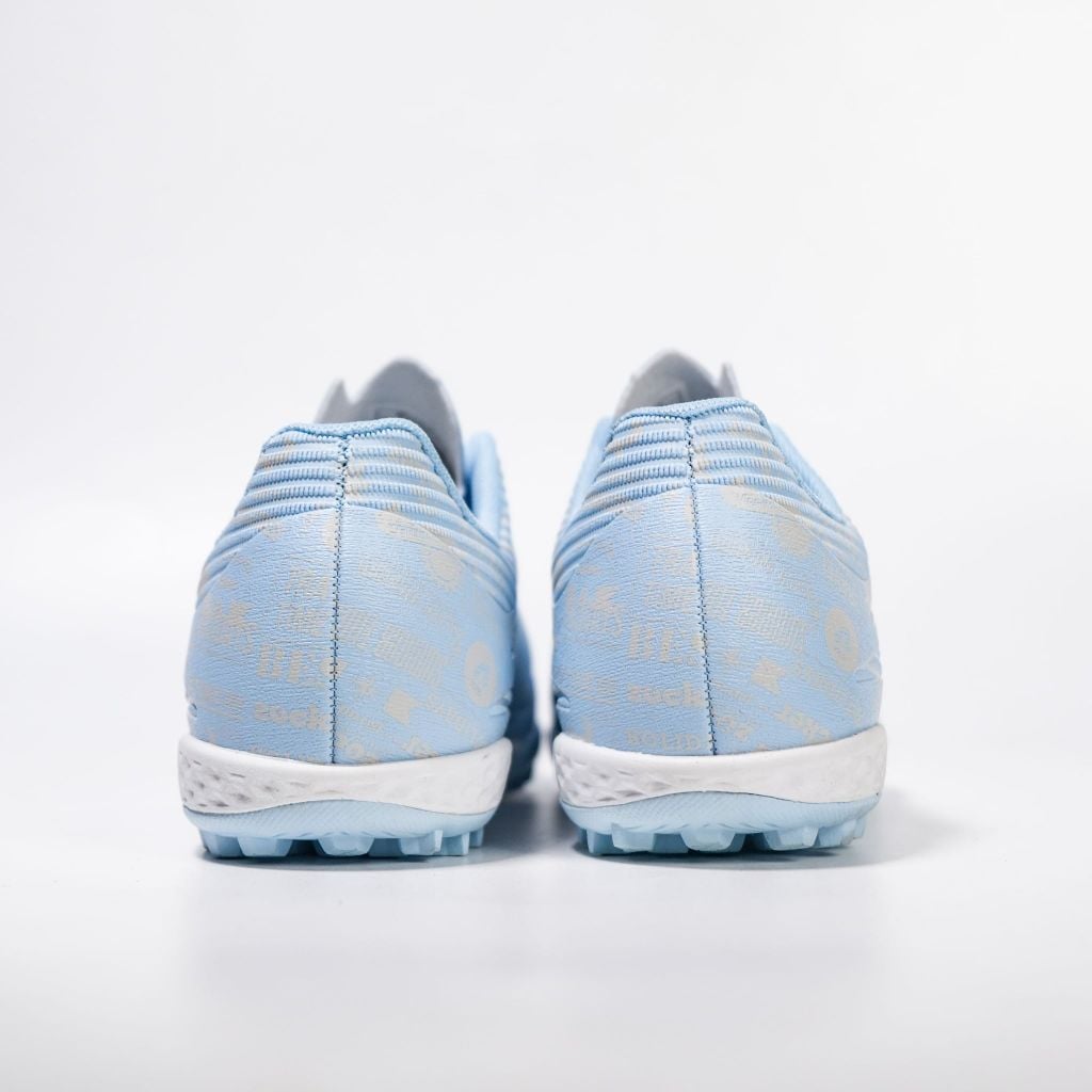 Giày đá bóng cỏ nhân tạo Zocker Winner Energy - Light Blue/White SNS-008-LB