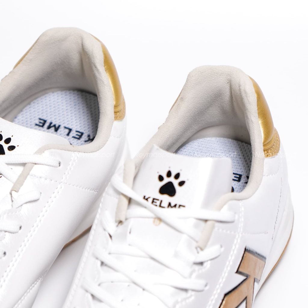 Giày đá bóng cỏ nhân tạo Kelme K-Fighting - White/Golden 8621ZX1474-123