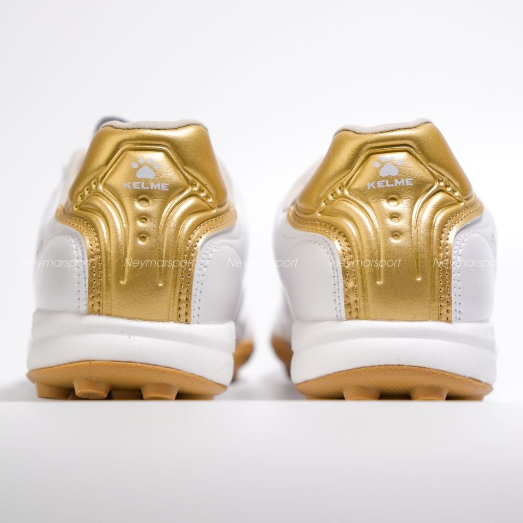 Giày đá bóng cỏ nhân tạo Kelme K-Fighting - White/Golden 8621ZX1474-123