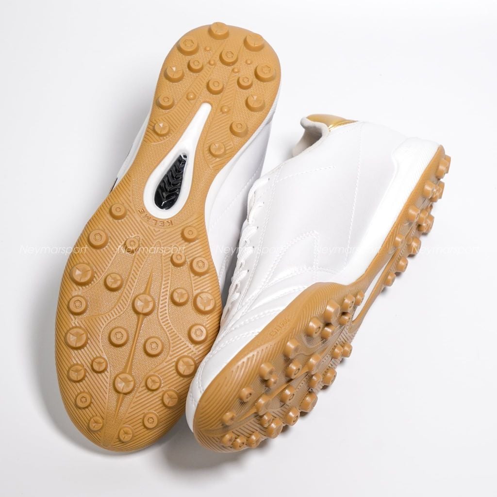 Giày đá bóng cỏ nhân tạo Kelme K-Fighting - White/Golden 8621ZX1474-123