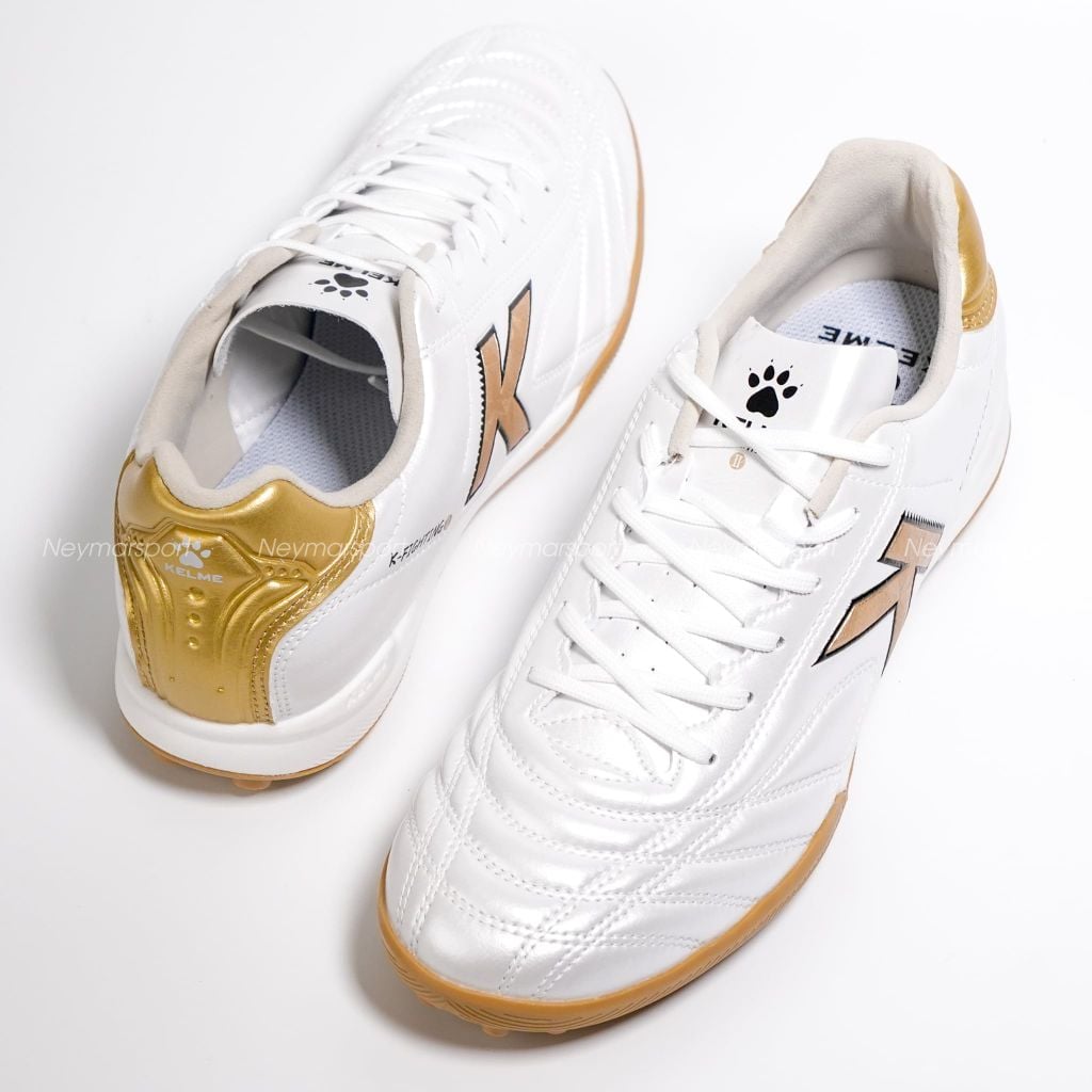 Giày đá bóng cỏ nhân tạo Kelme K-Fighting - White/Golden 8621ZX1474-123