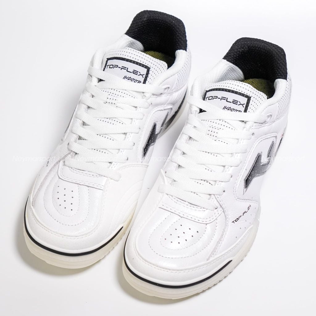Giày đá bóng Futsal Joma Top Flex 2602 IN - White/Black TOPW2602IN