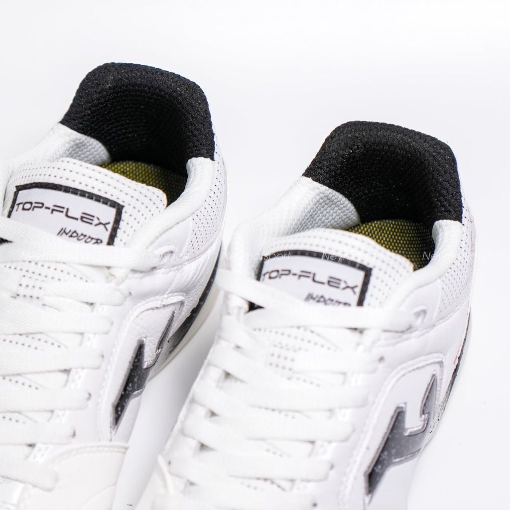 Giày đá bóng Futsal Joma Top Flex 2602 IN - White/Black TOPW2602IN
