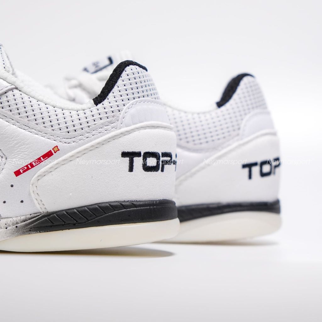 Giày đá bóng Futsal Joma Top Flex 2602 IN - White/Black TOPW2602IN