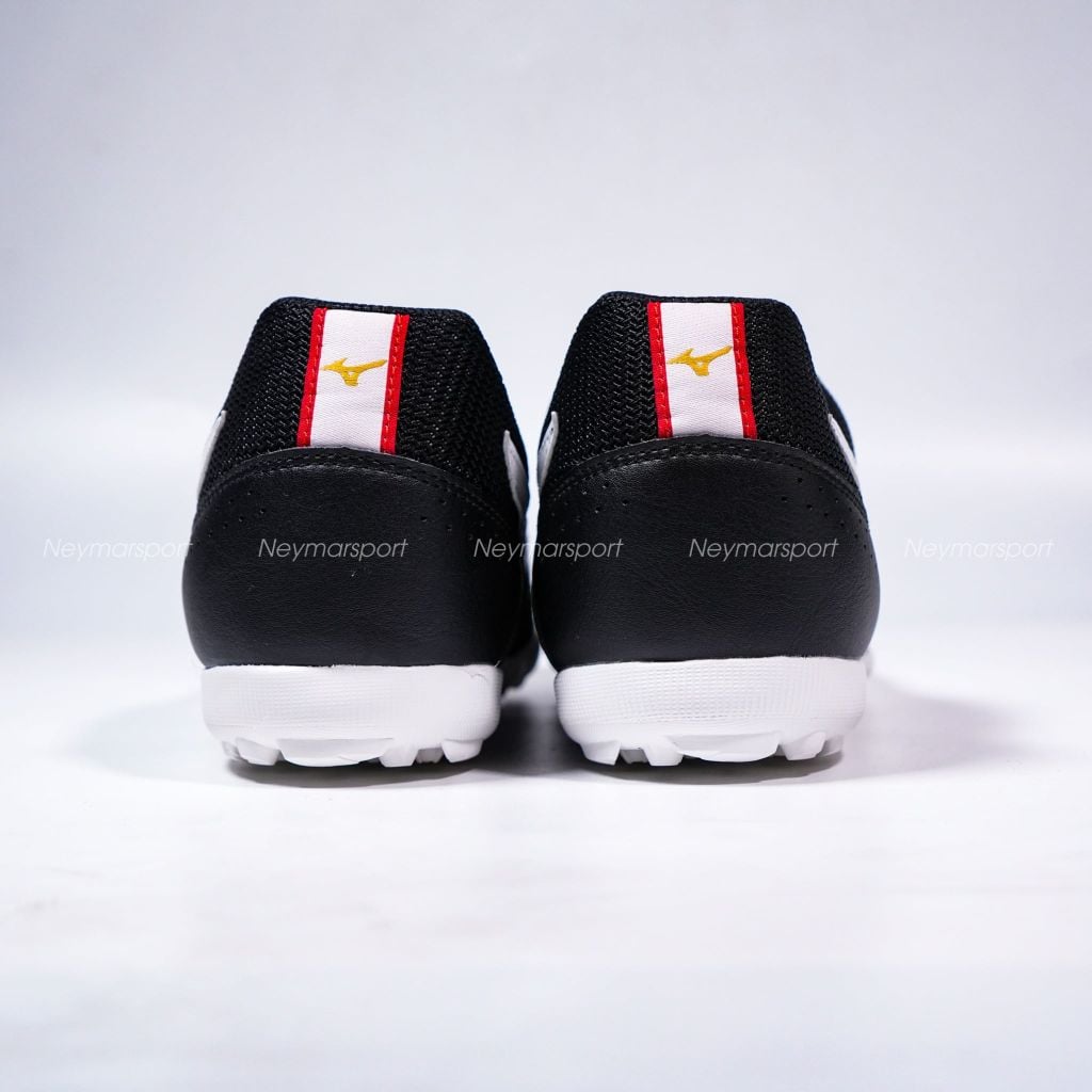 Giày đá bóng cỏ nhân tạo Mizuno Morelia Sala Club TF - Black/White Q1GB261631