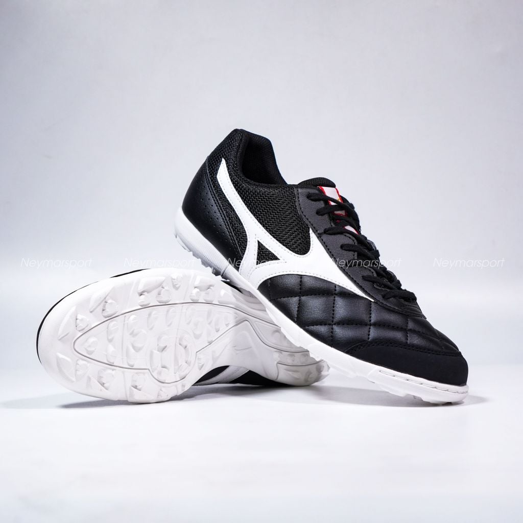 Giày đá bóng cỏ nhân tạo Mizuno Morelia Sala Club TF - Black/White Q1GB261631