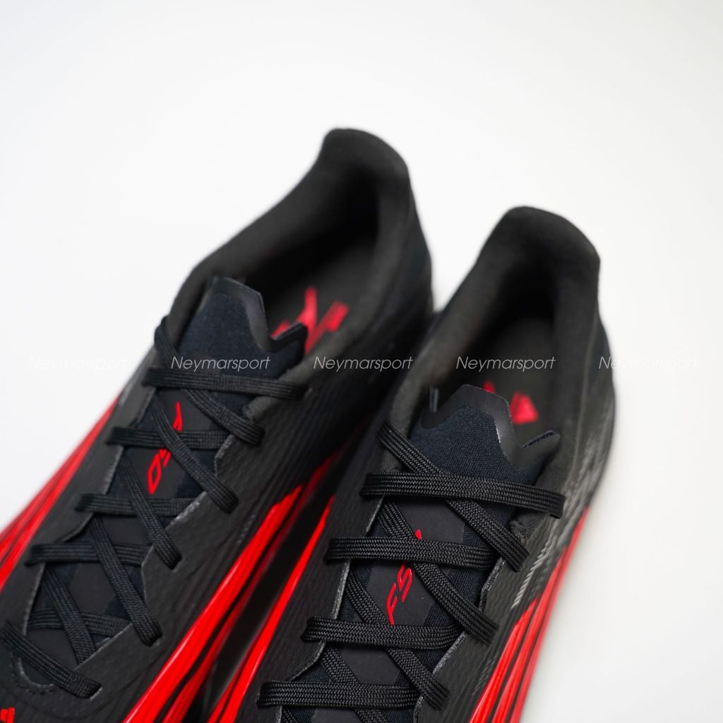 Giày đá bóng cỏ nhân tạo Adidas F50 League TF Black Pack - Black/Lucid Red JR8977