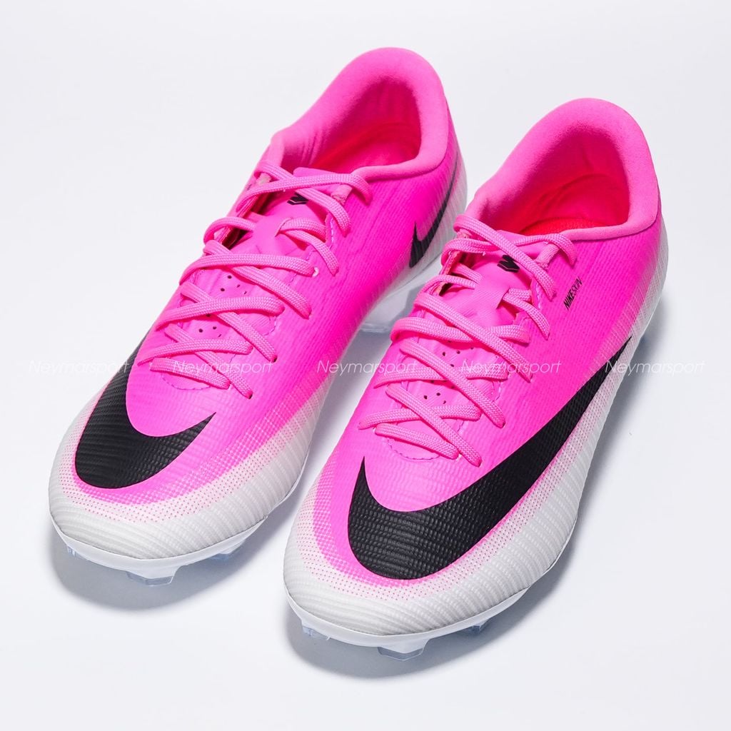 Giày bóng đá cỏ tự nhiên Nike Mercurial Vapor 17 Academy FG/MG Breakout - Pink/White/Black IO8228-900